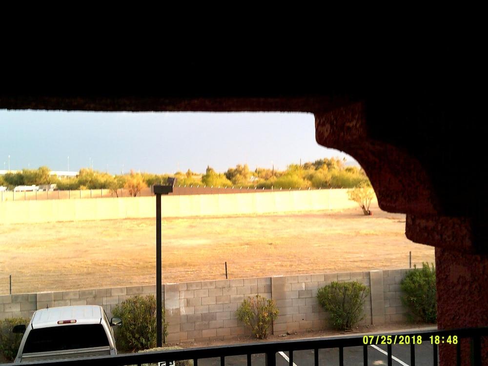 Super 8 By Wyndham Tucson Downtown Convention Center Hotel Luaran gambar